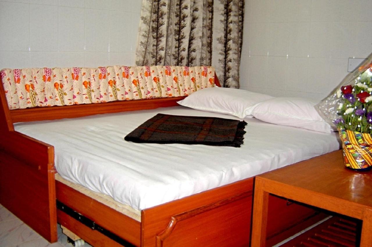 French Guest House 蓬蒂切里 外观 照片